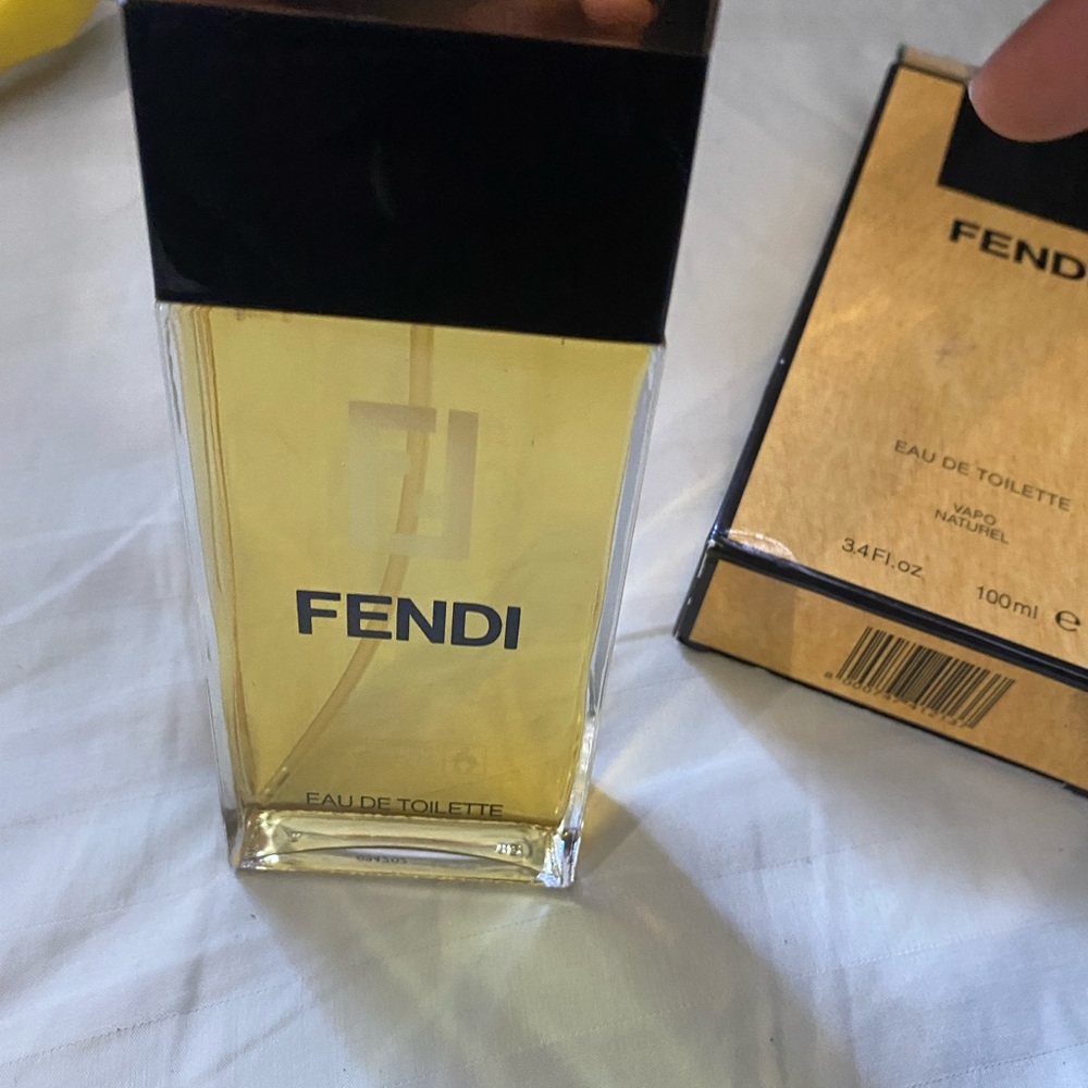Fendi Eau De Parfum Vintage perfume 100ml - Picture 9 of 10
